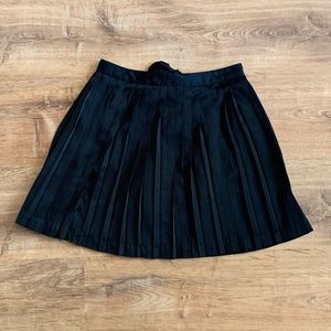 Gap pleated skirt